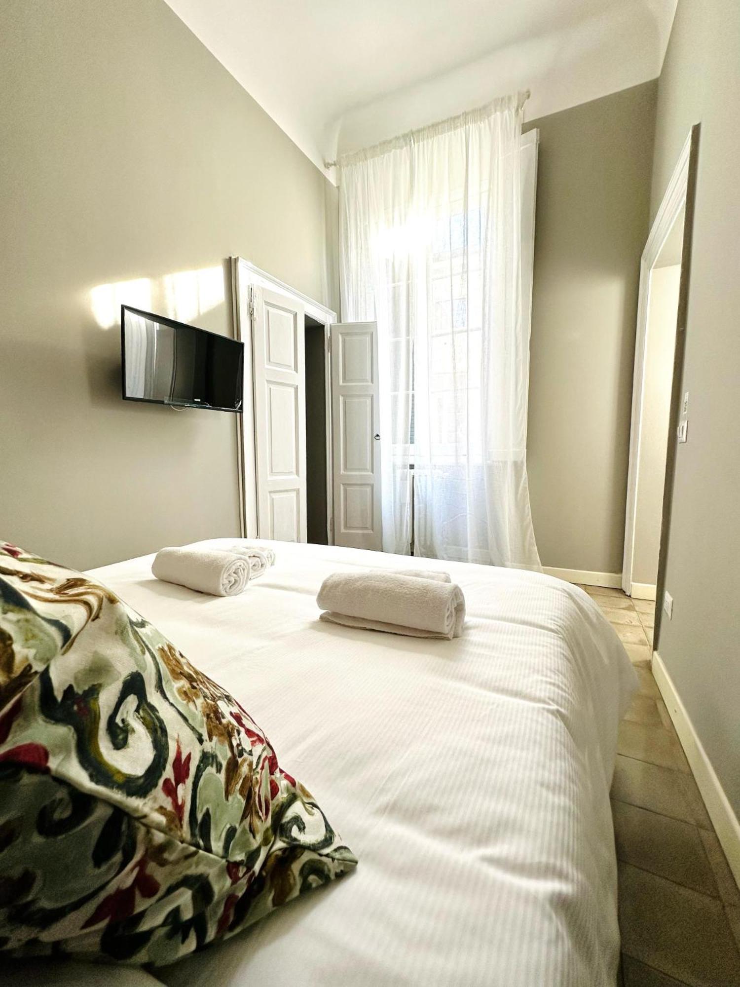 Nerino House, Elegante E Tranquillo Appartamento A 5 Minuti Dal Duomo Milão Exterior foto